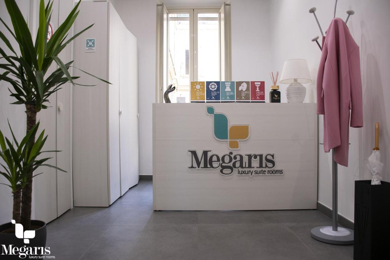 Megaris Luxury Suite Rooms Napoli Esterno foto